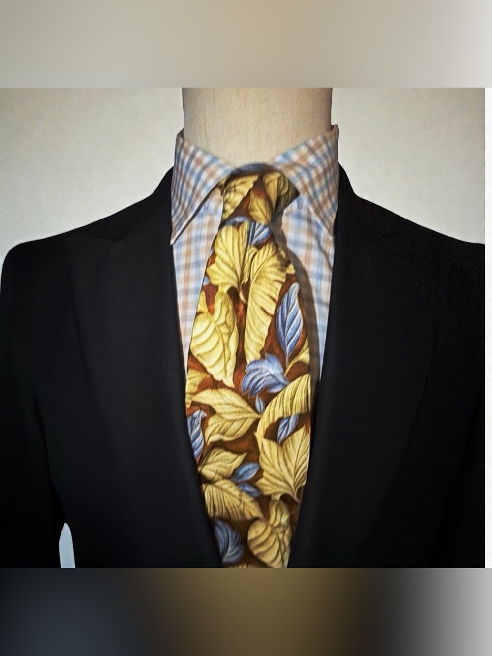 Luxury Power Tie Trio | BIJAN / PRONTO-UOMO / VINEYARD VINES | 100% Silk - Picture 9 of 12